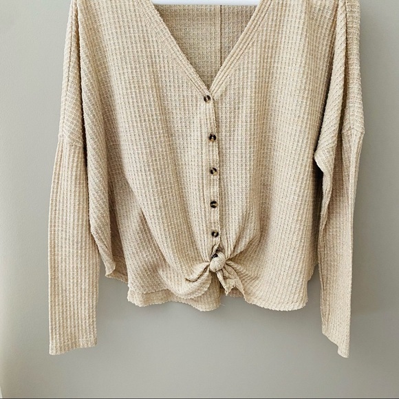 Urban Outfitters Out From Under Jojo Oversized Waffle Knit Top Cream Sz … - Picture 8 of 9
